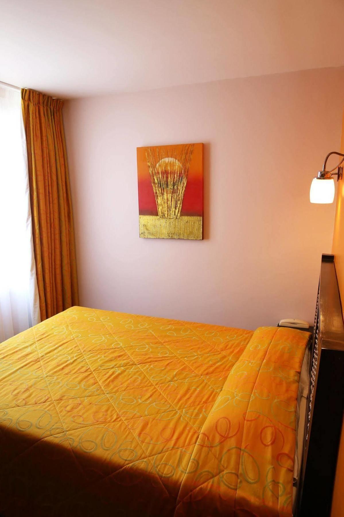 L'Oyat Hotel Lacanau Luaran gambar