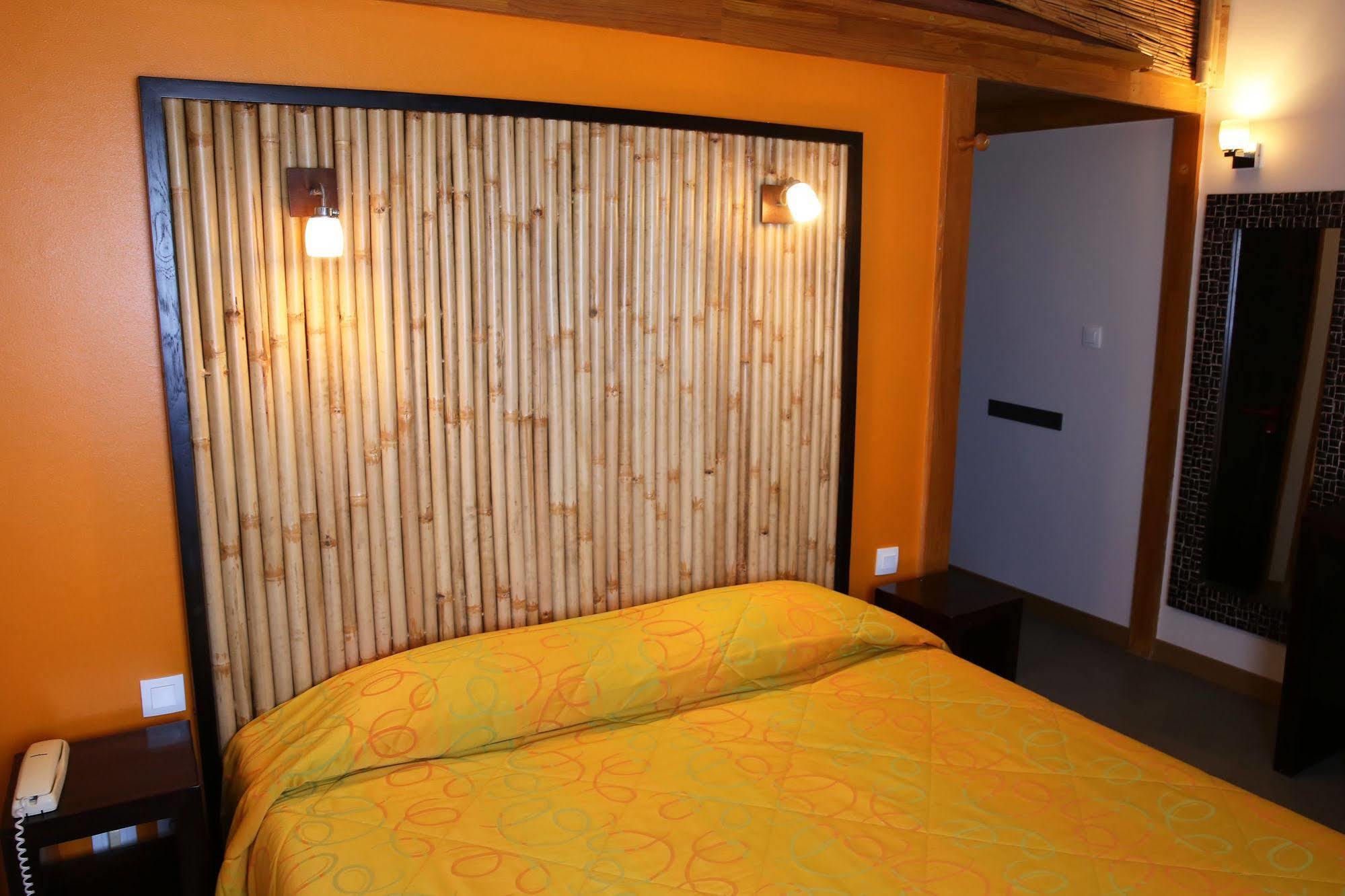 L'Oyat Hotel Lacanau Luaran gambar